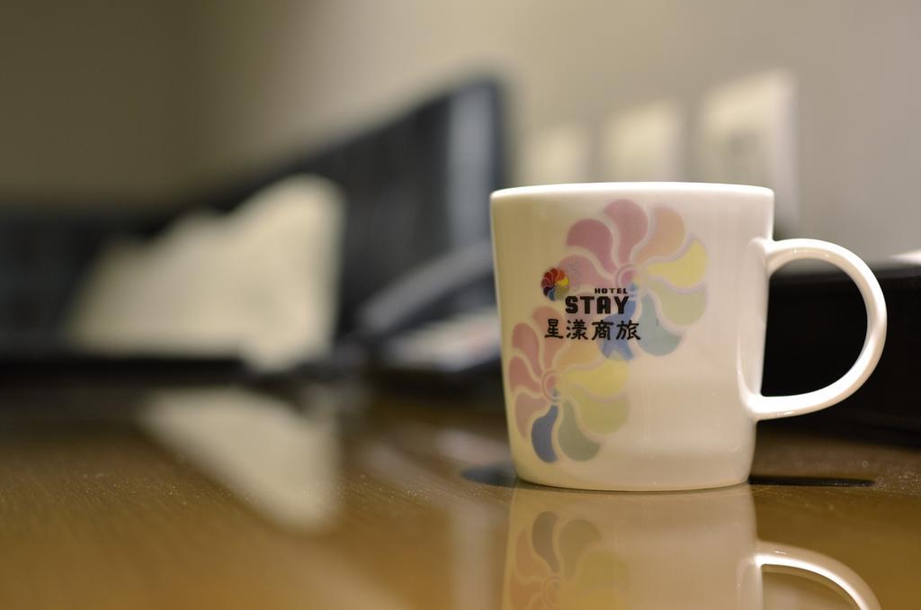 Stay Hotel - Taichung Yizhong Esterno foto