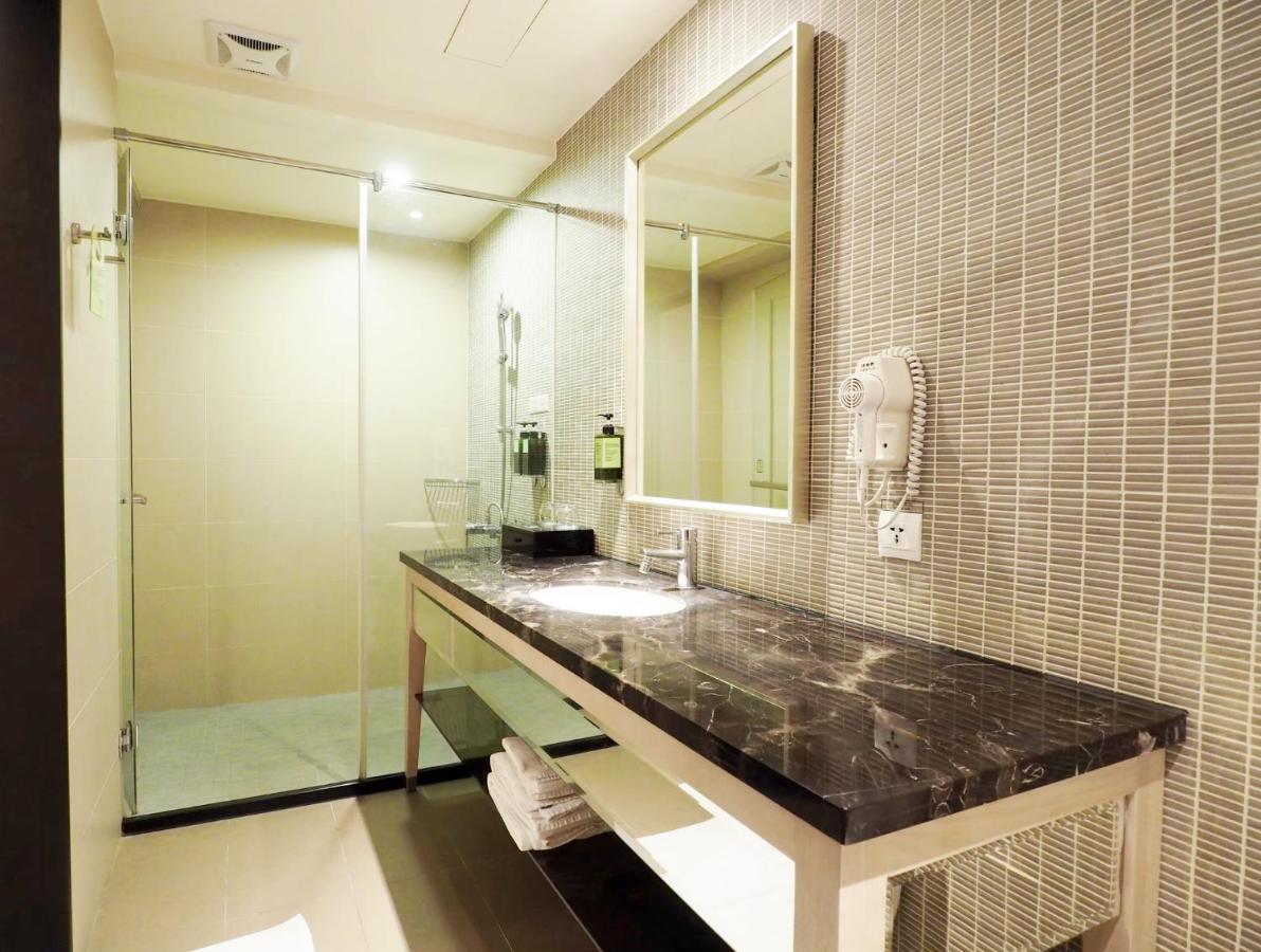 Stay Hotel - Taichung Yizhong Esterno foto