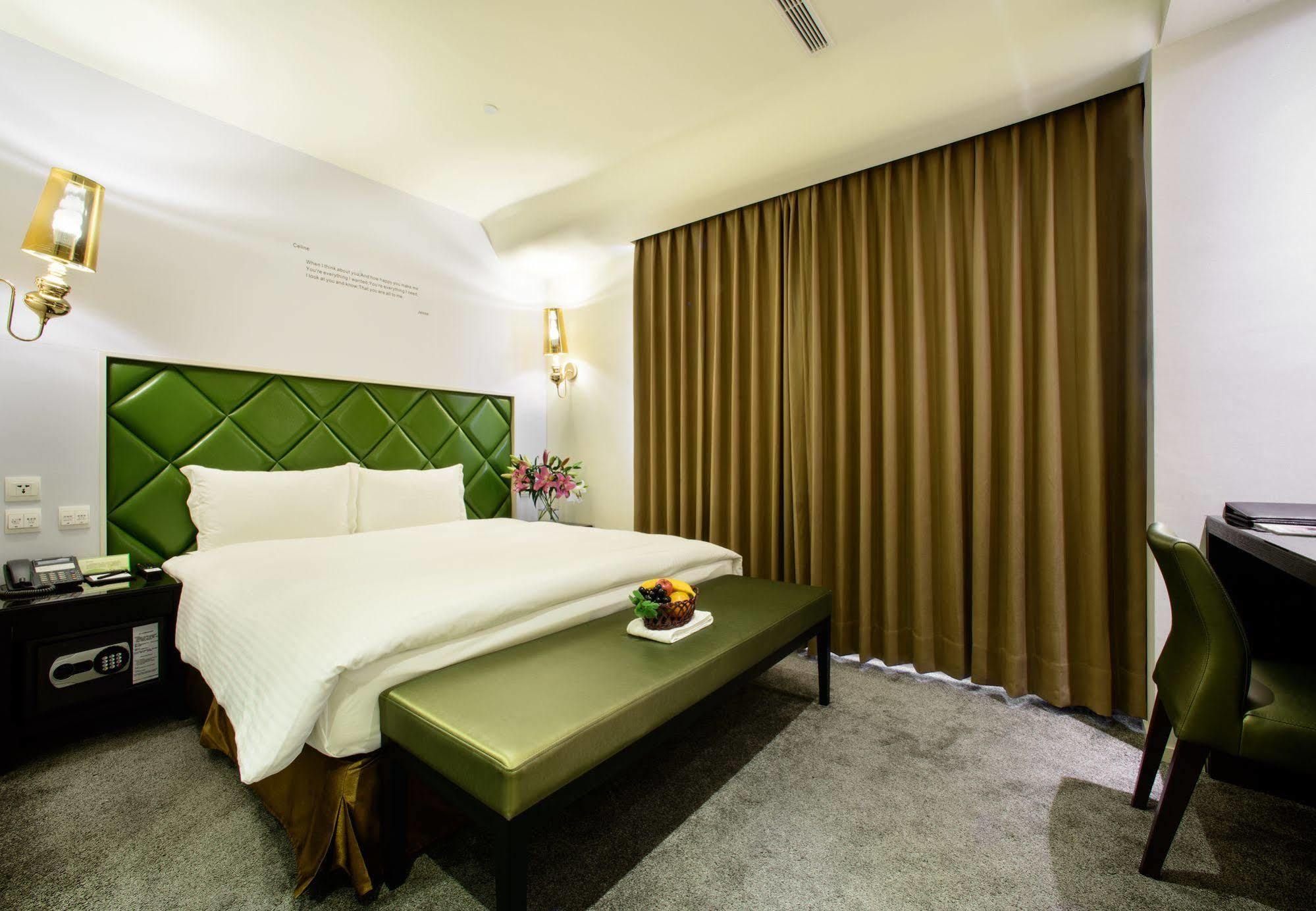 Stay Hotel - Taichung Yizhong Esterno foto