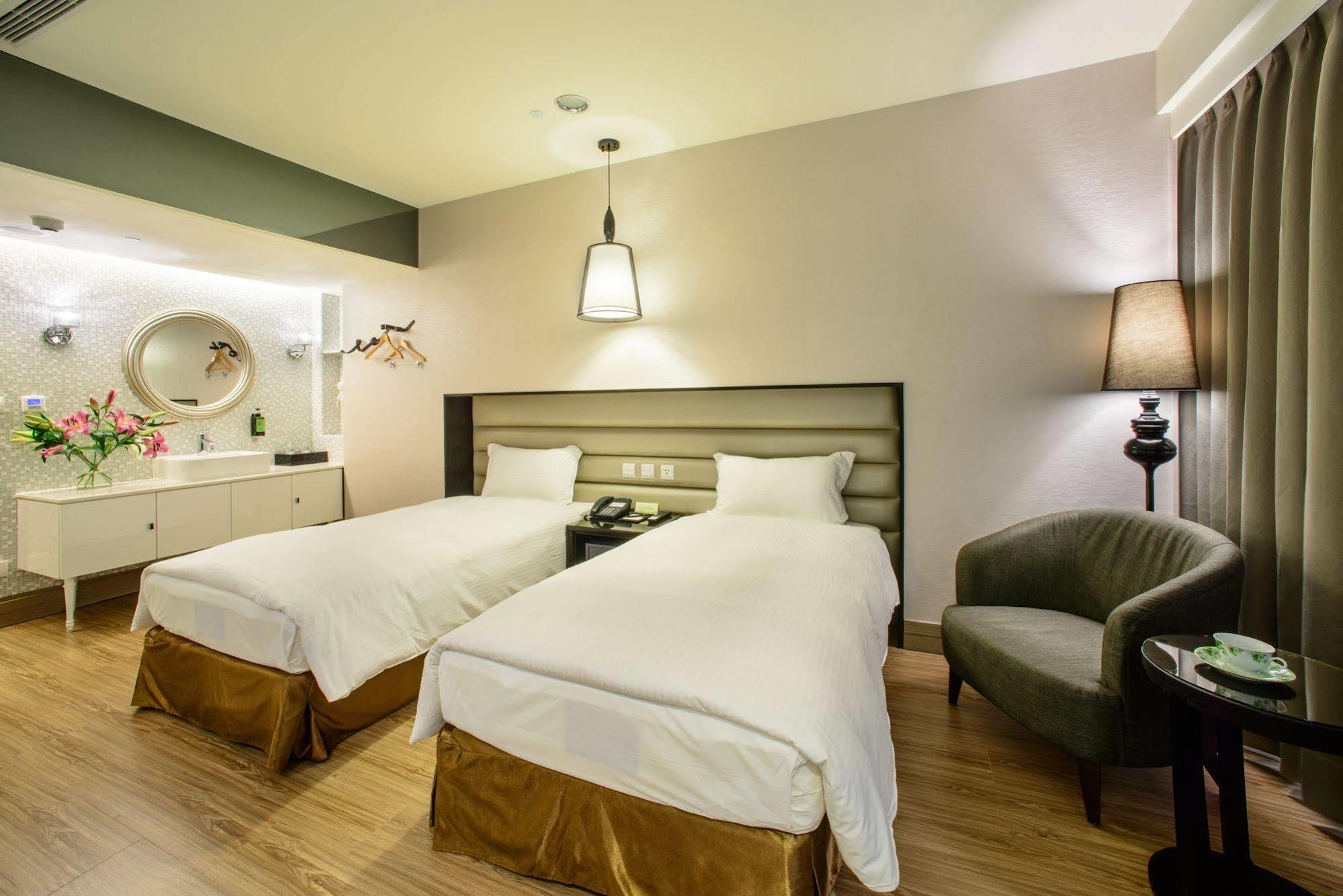 Stay Hotel - Taichung Yizhong Esterno foto