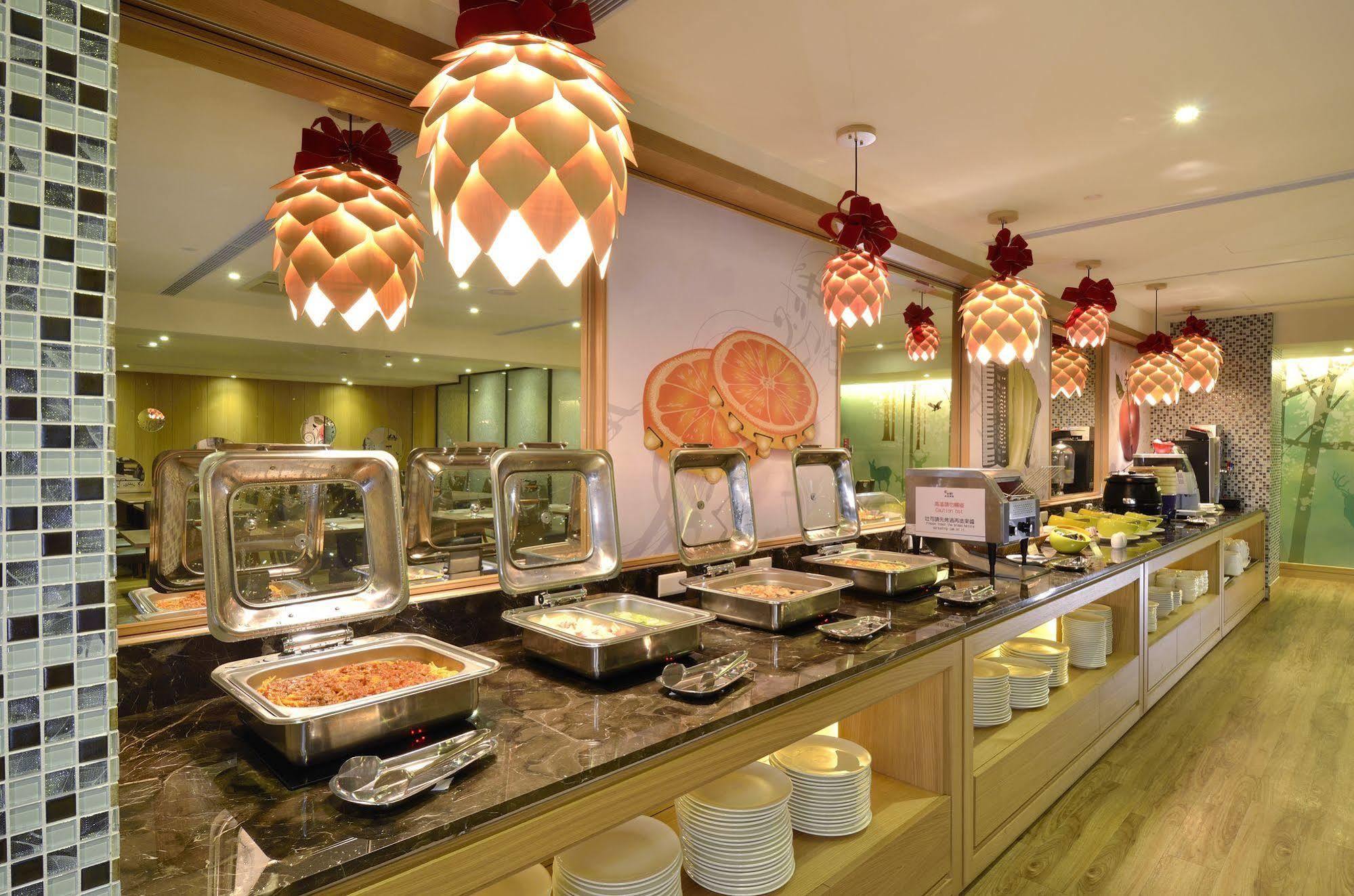 Stay Hotel - Taichung Yizhong Esterno foto